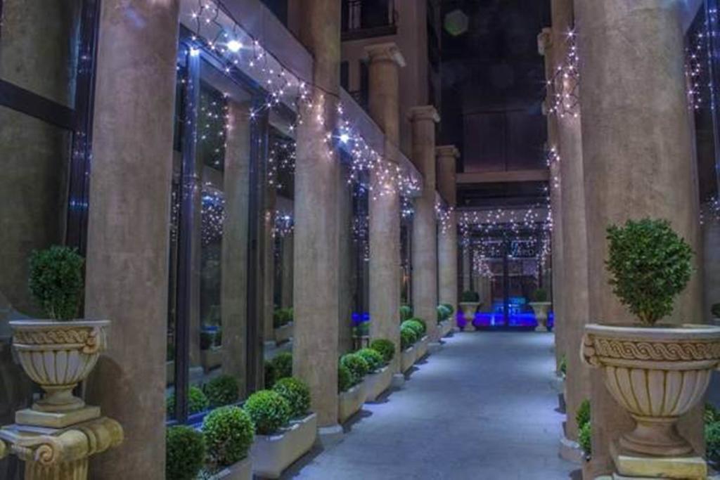 Hotel Bulevard Hunedoara Luaran gambar