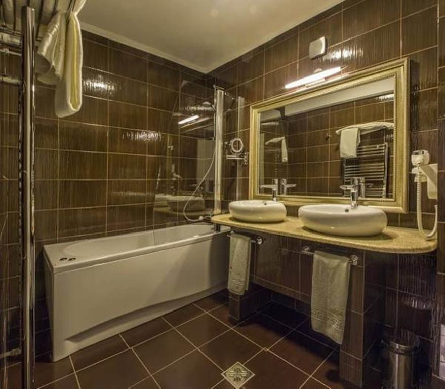 Hotel Bulevard Hunedoara Luaran gambar
