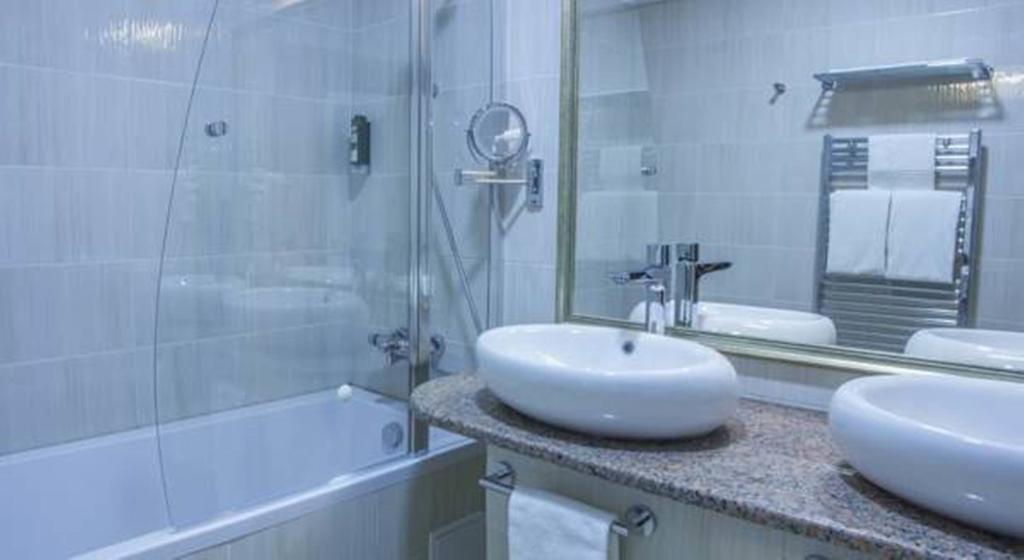 Hotel Bulevard Hunedoara Luaran gambar